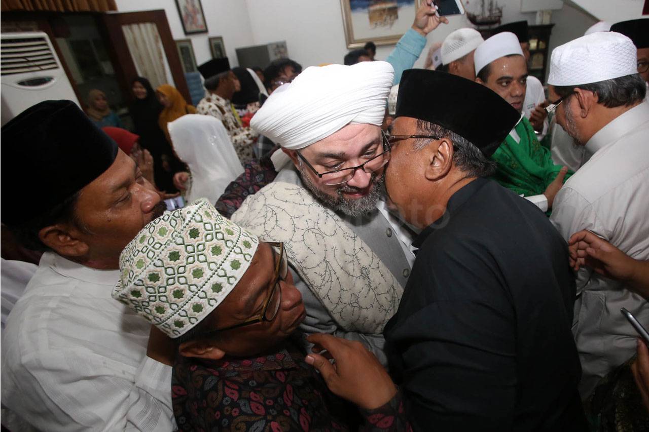 Cicit Syekh Abdul Qodir...