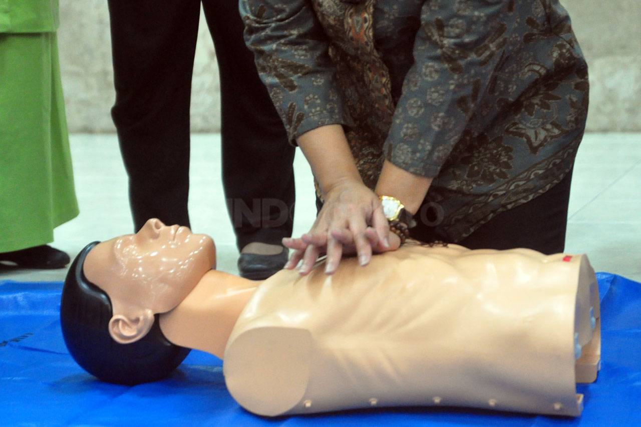 Pelatihan Bantuan Hidup...