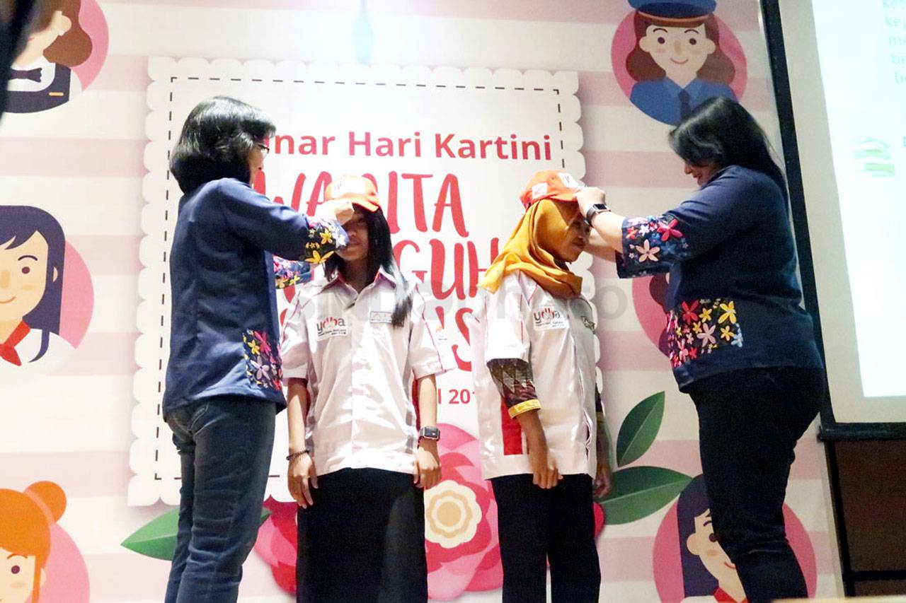 YDBA Gelar Seminar Sambut...