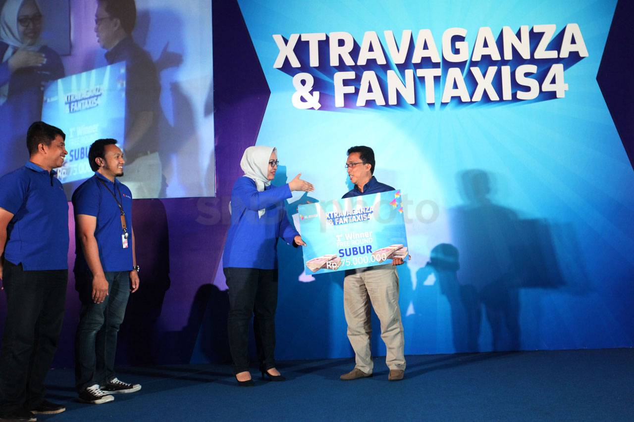 XL Xtravaganza Bagikan...