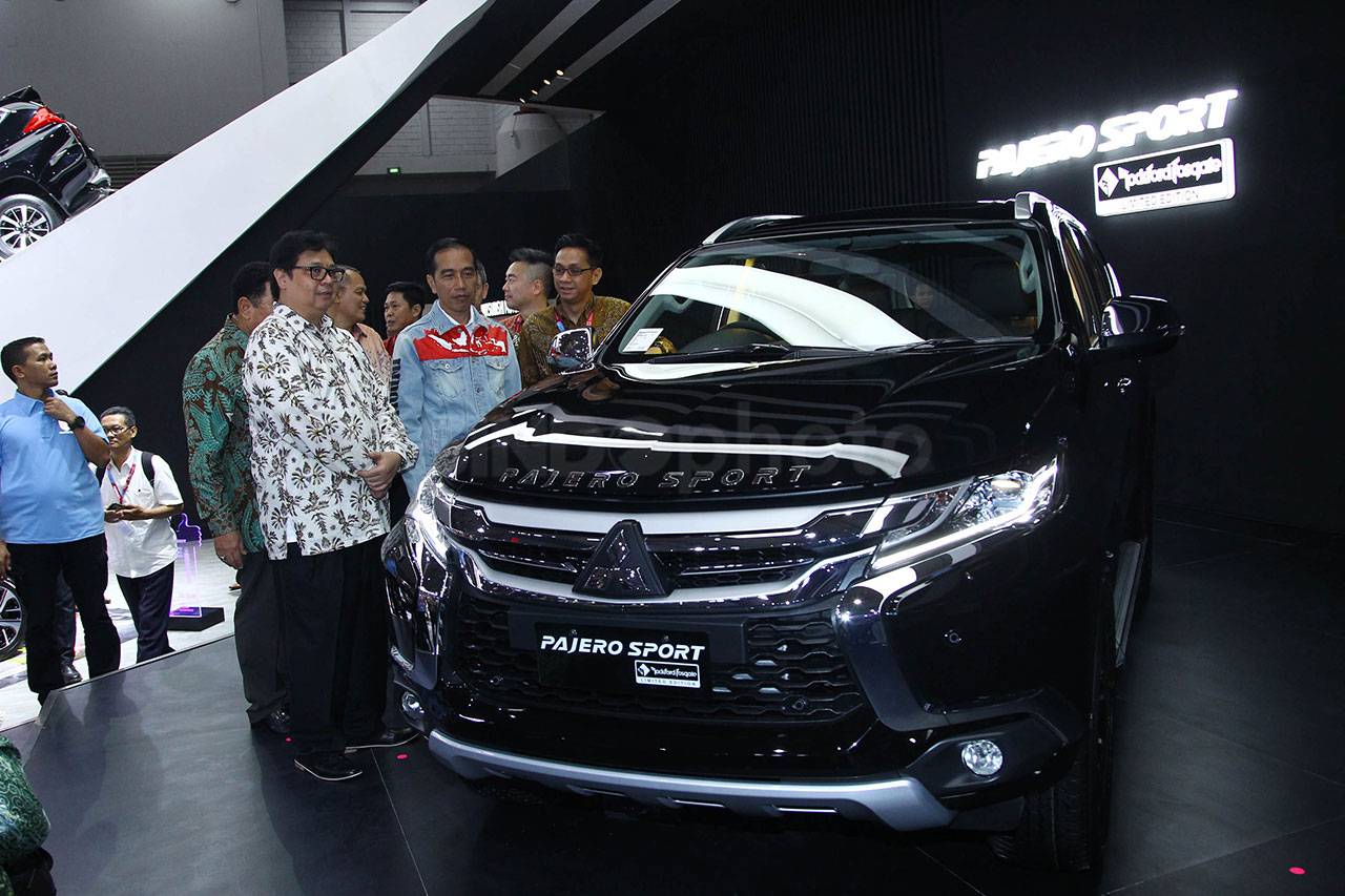 Presiden Jokowi Buka...
