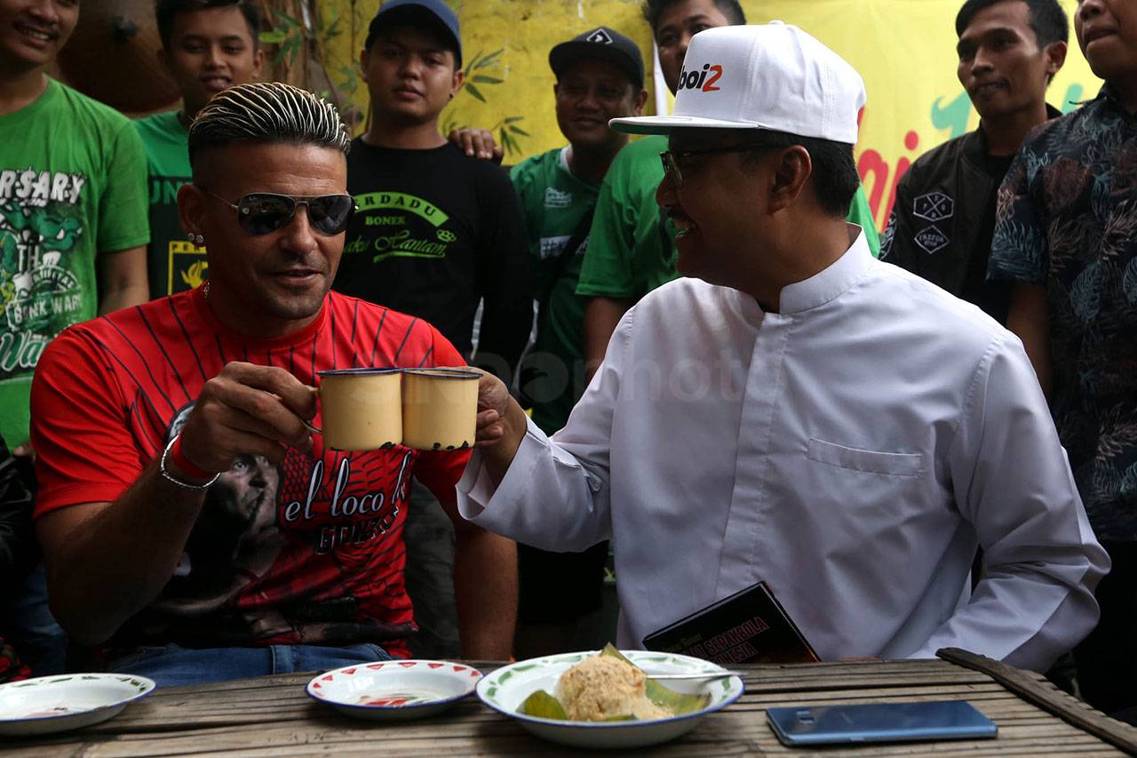 Gus Ipul Ngopi Bareng...