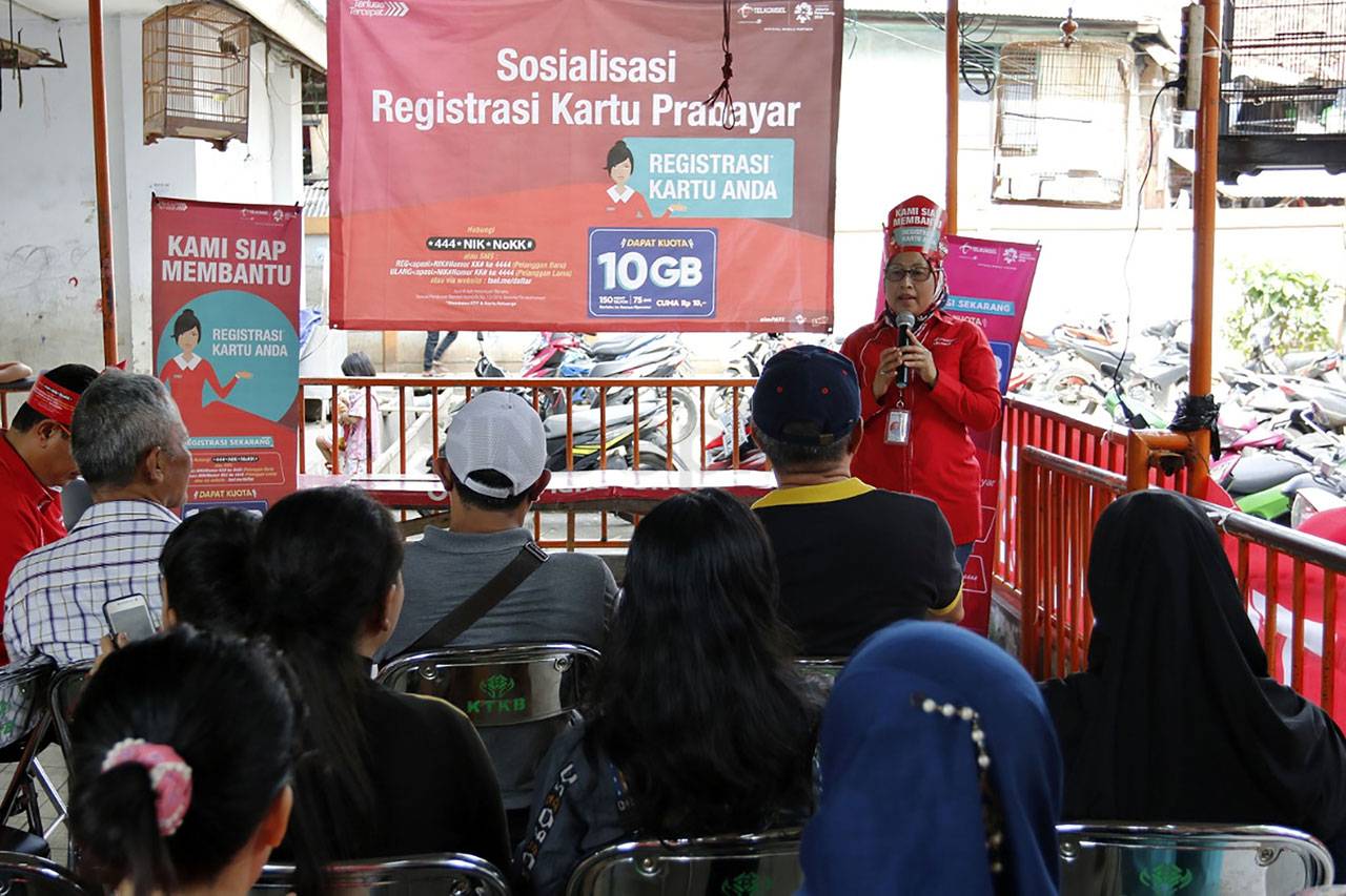 Telkomsel dan Dukcapil...