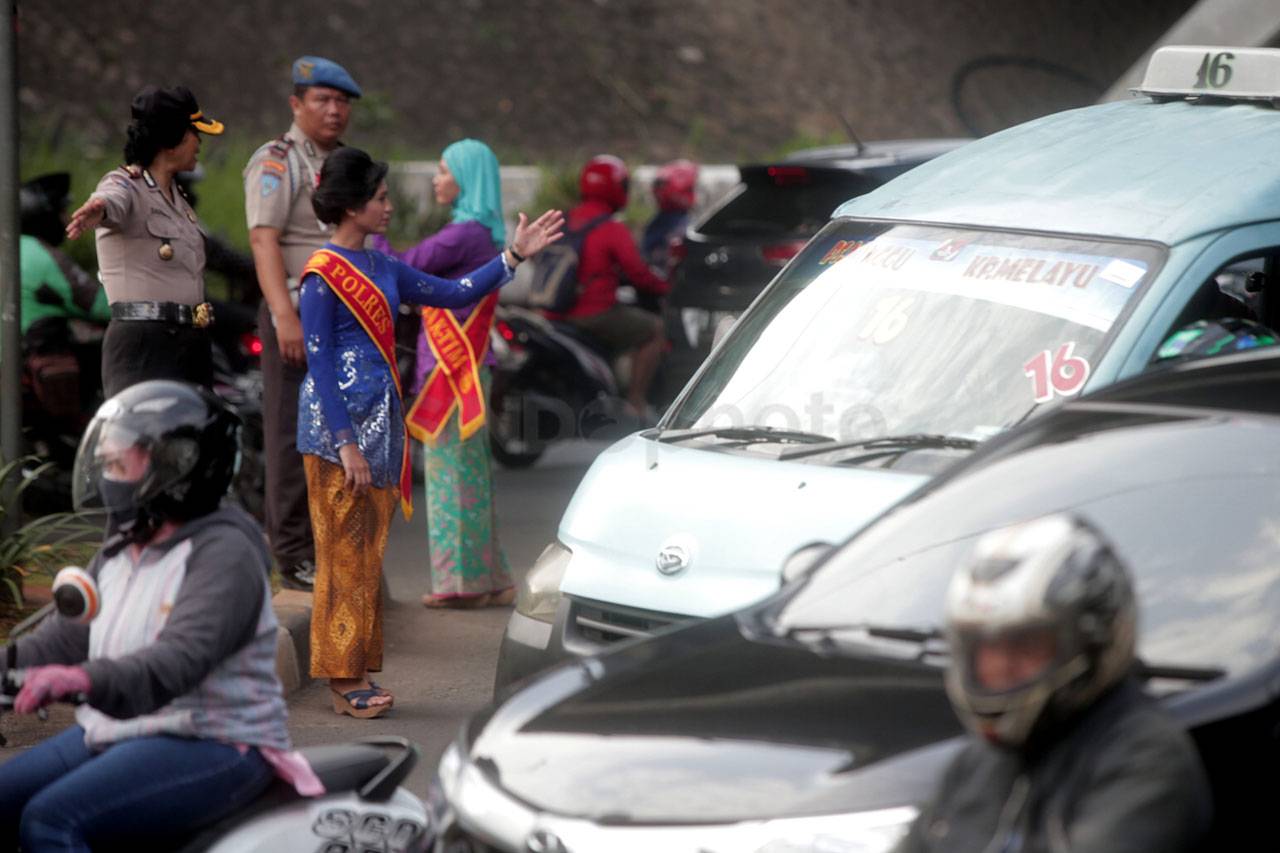 Sambut Hari Kartini...