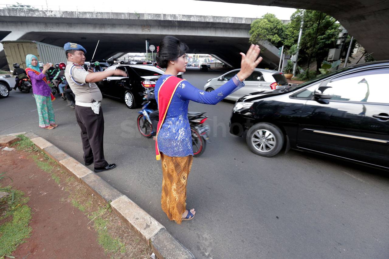 Sambut Hari Kartini...