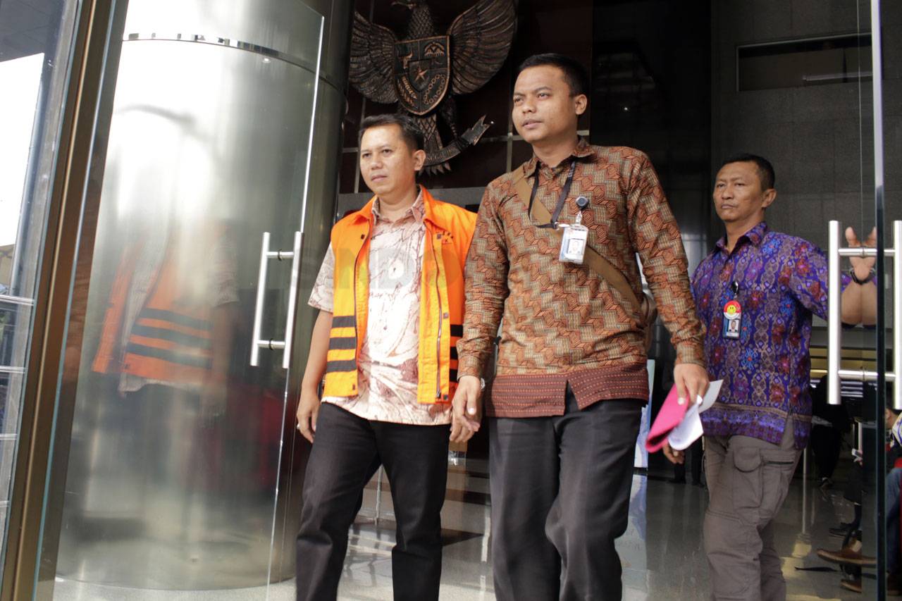 KPK Periksa Asep Santika...