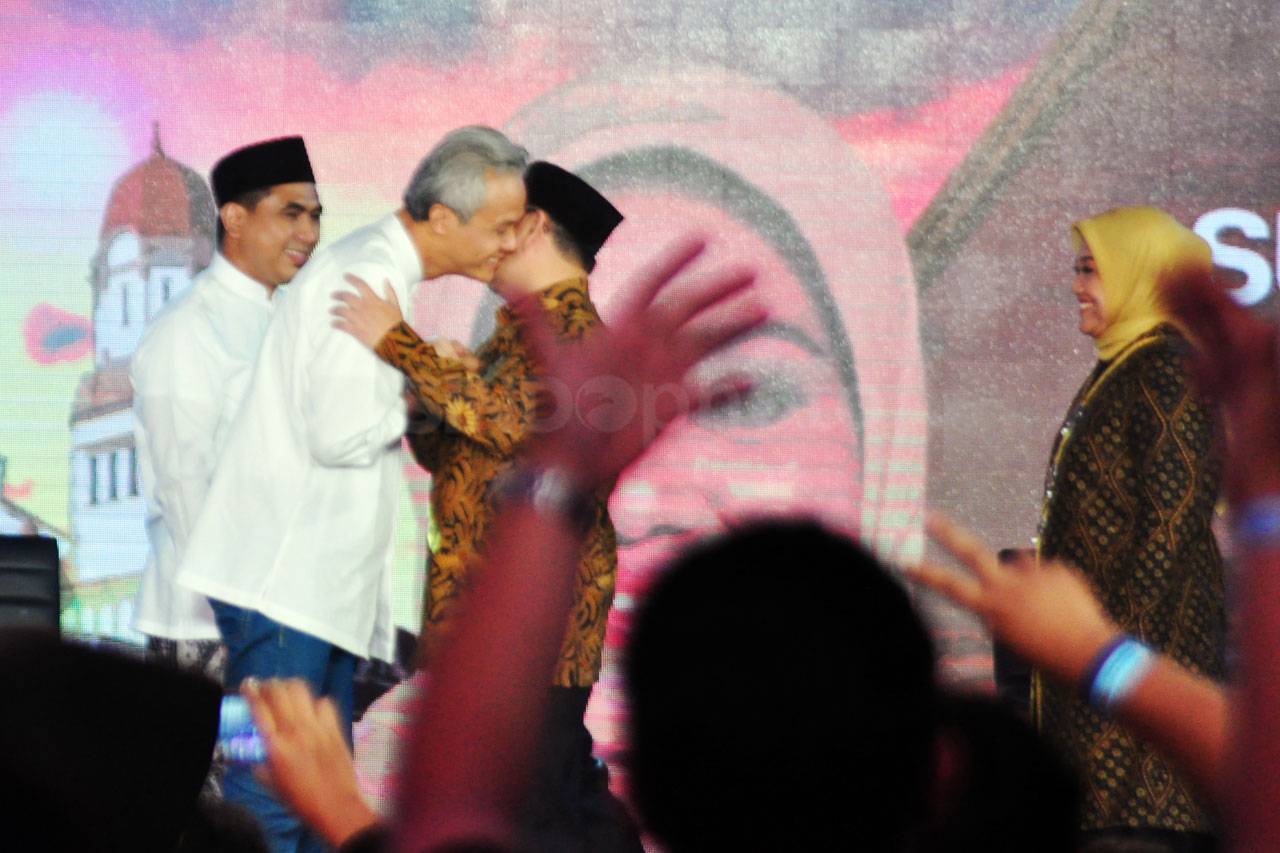 Debat Terbuka Pilgub...