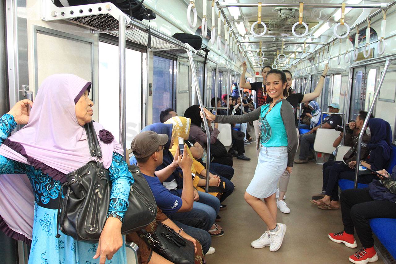 Fashion Show di Atas...