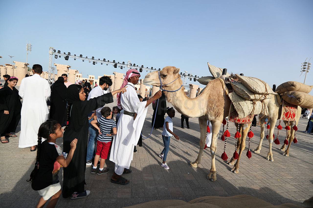 Kemeriahan Festival...