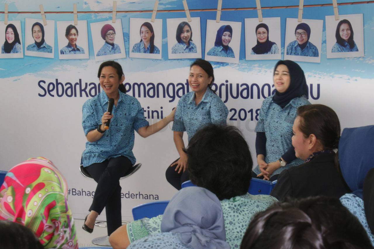 Peringati Hari Kartini,...