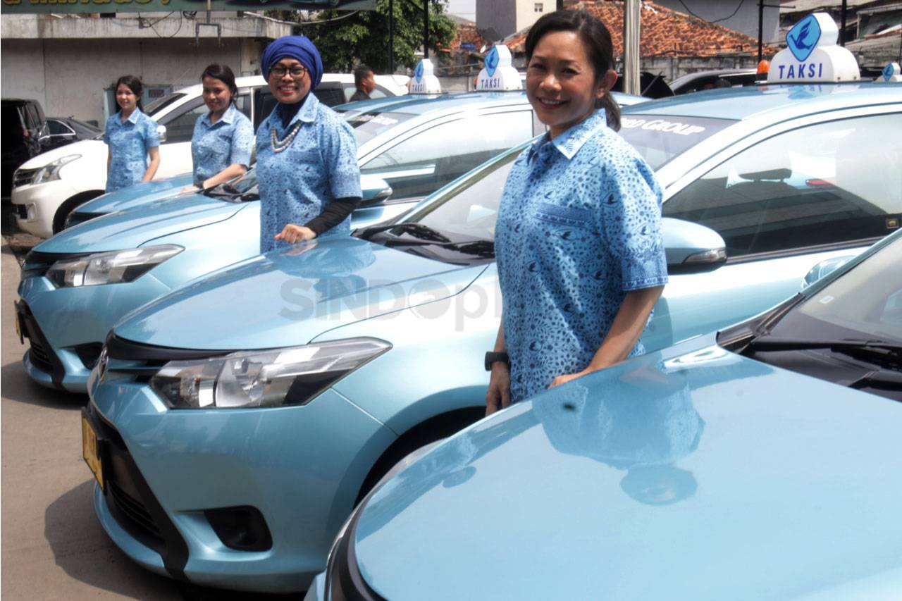 Peringati Hari Kartini,...