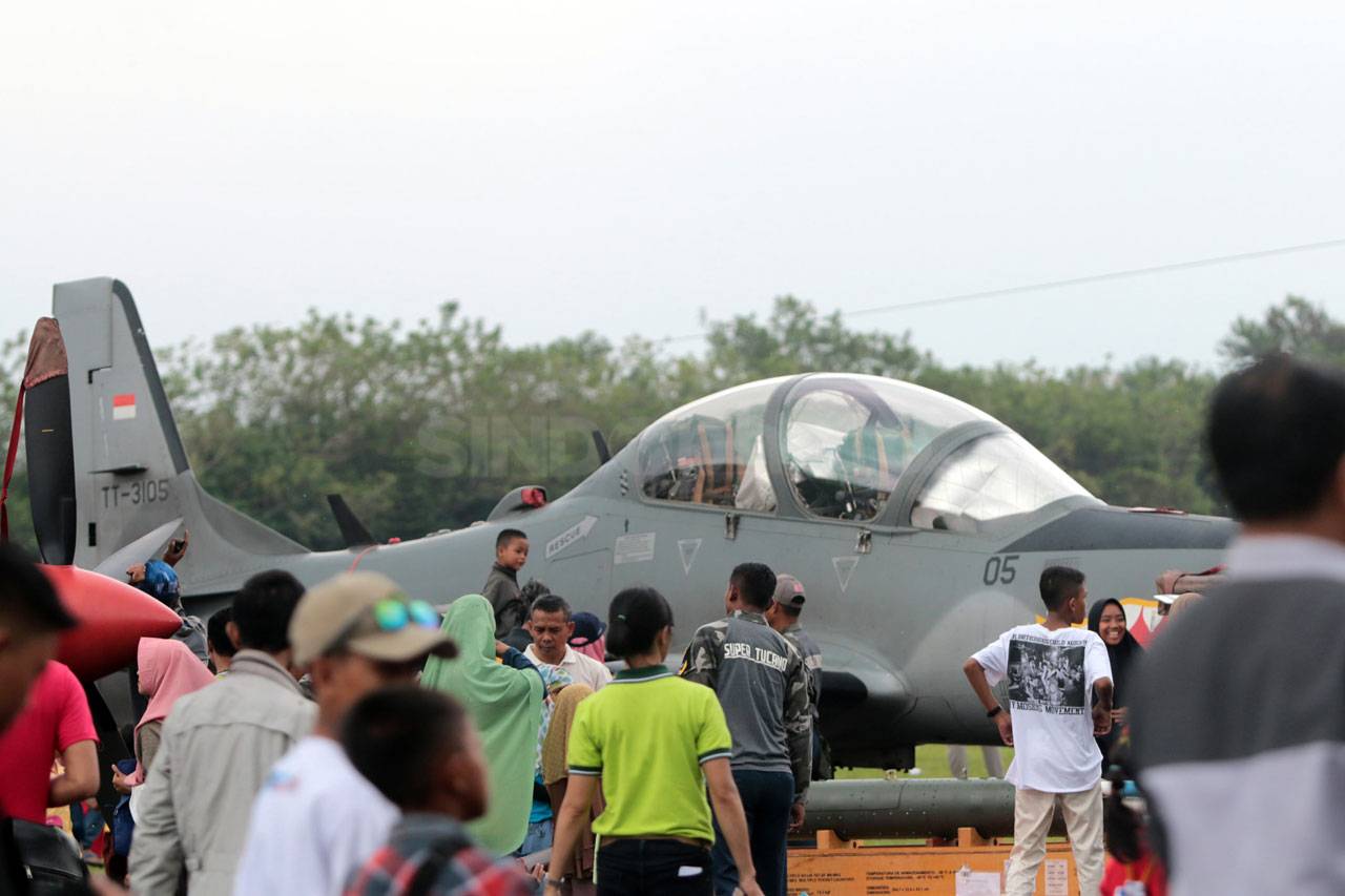 Bromo Valley Air Show...