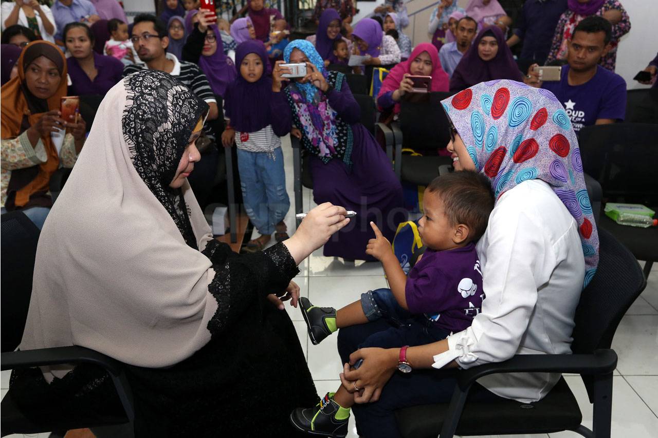Seminar Penanganan Anak...