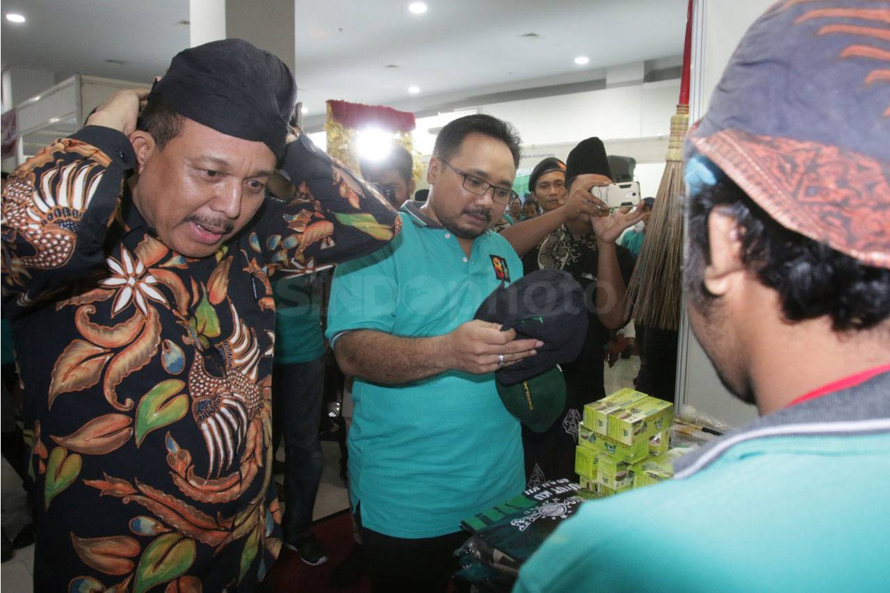 GP Ansor Gelar Pameran...