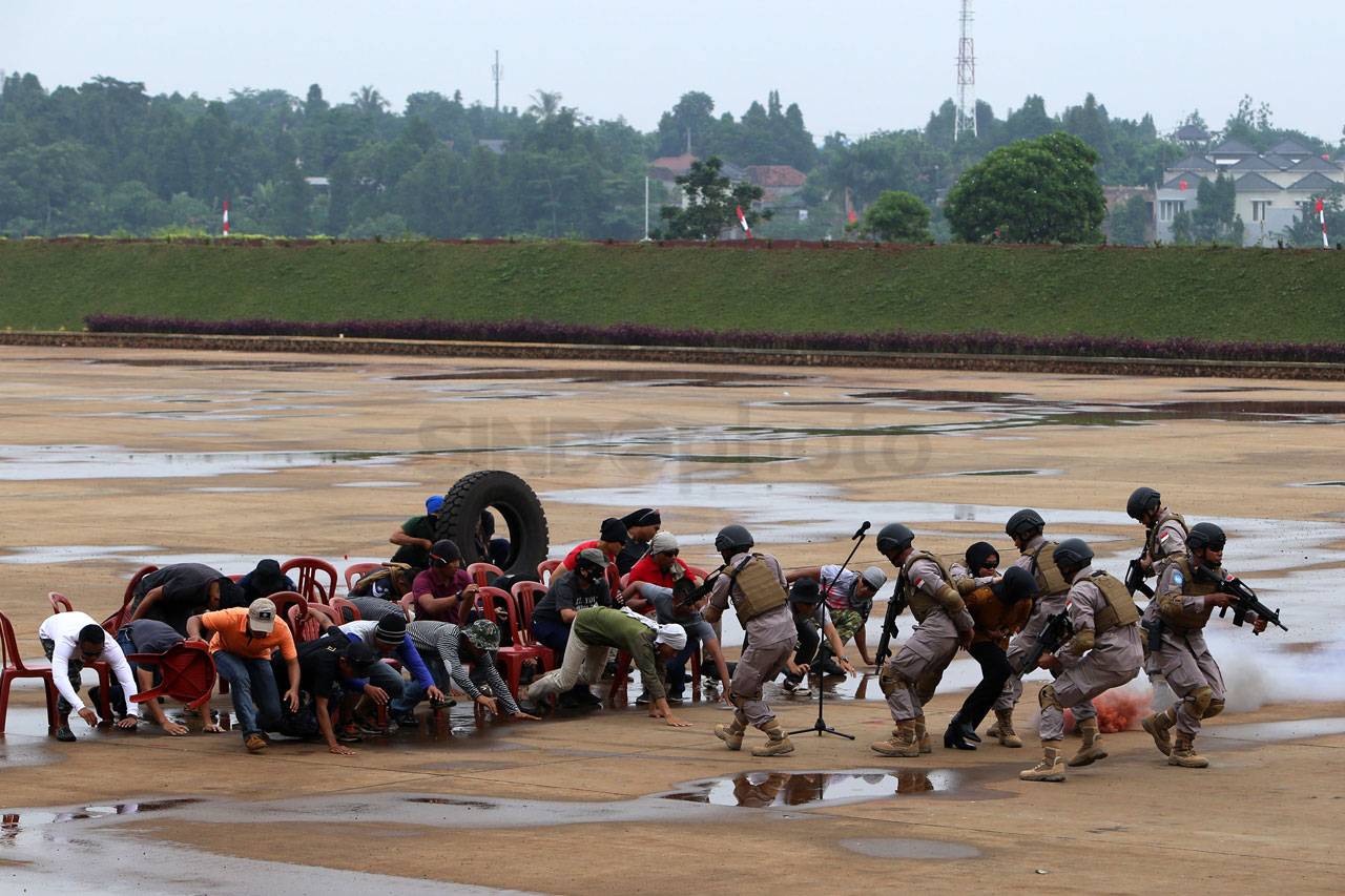 Pasukan Garuda Bhayangkara...