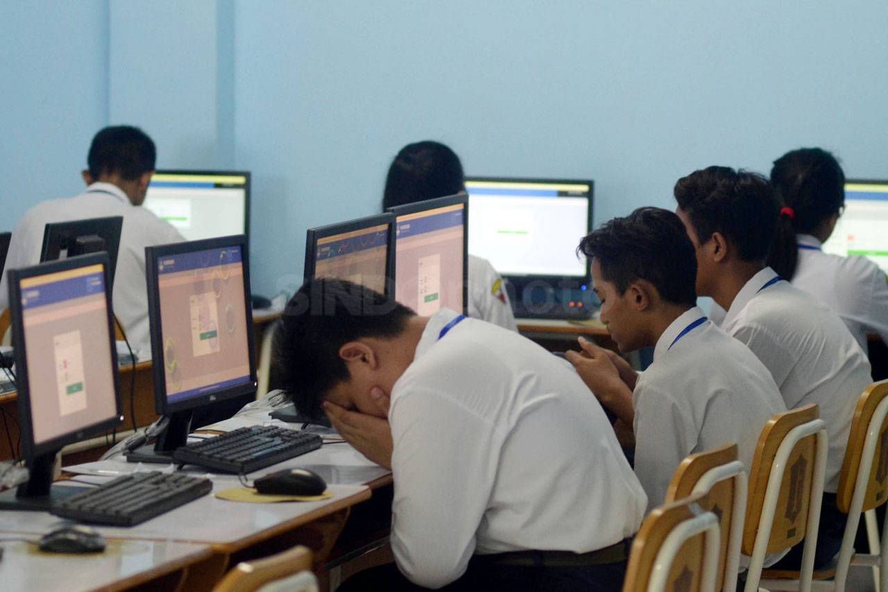 Server Sempat Offline,...