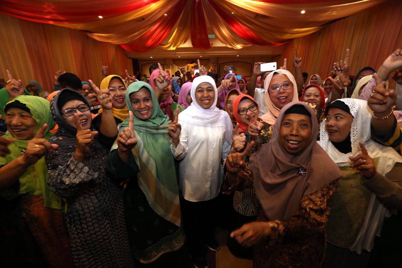 Cagub Khofifah Blusukan...