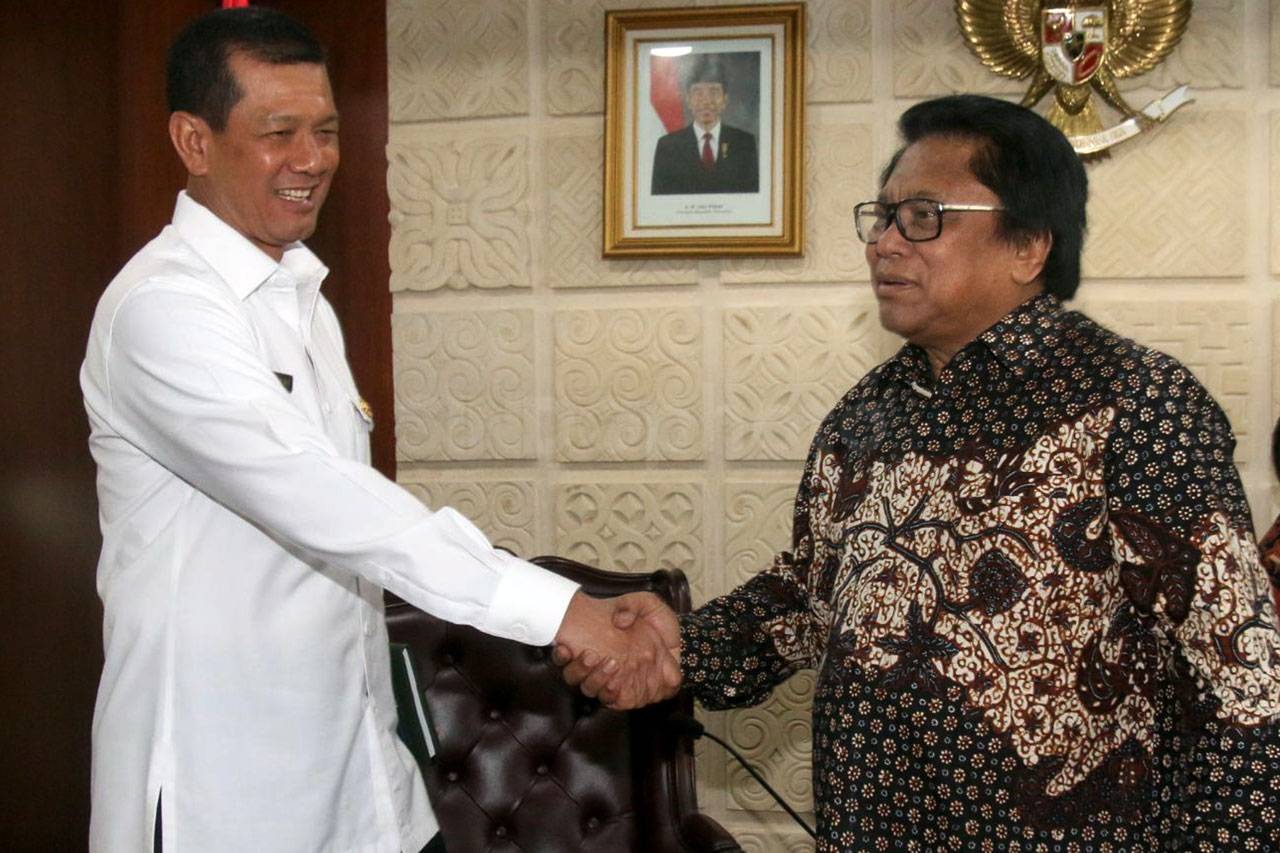 Bahas Ketahanan Nasional,...