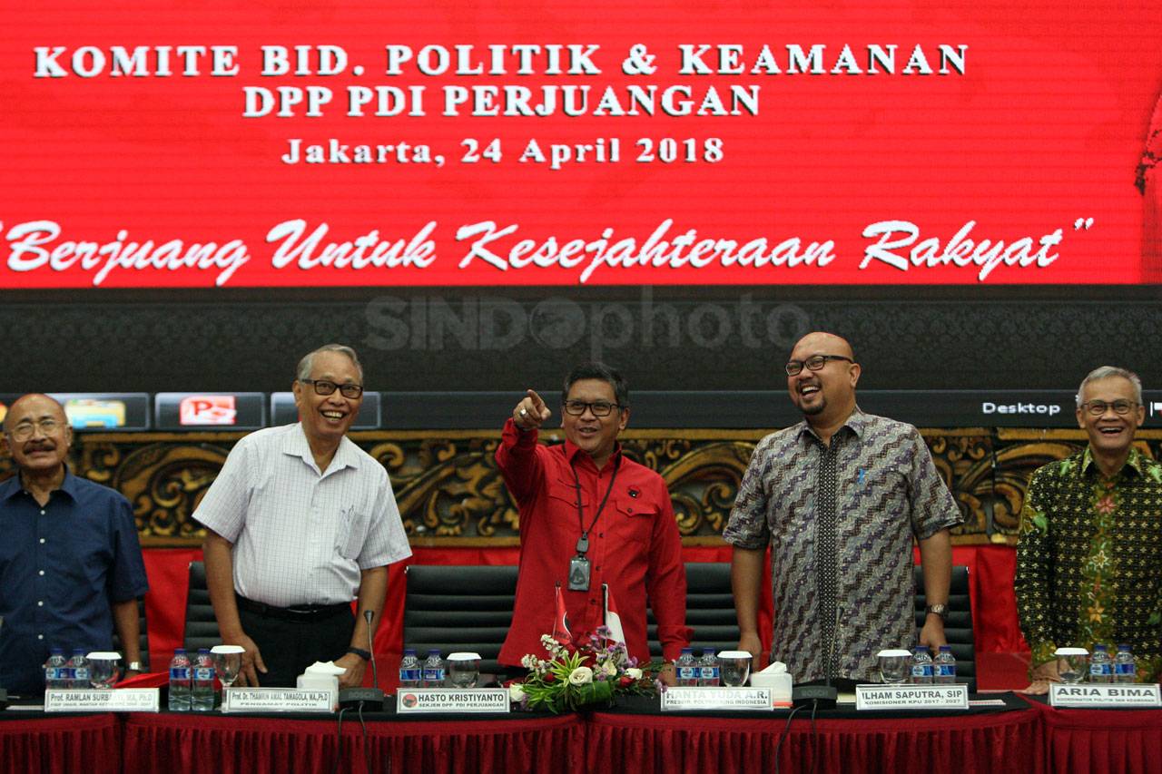 PDI Perjuangan Gelar...