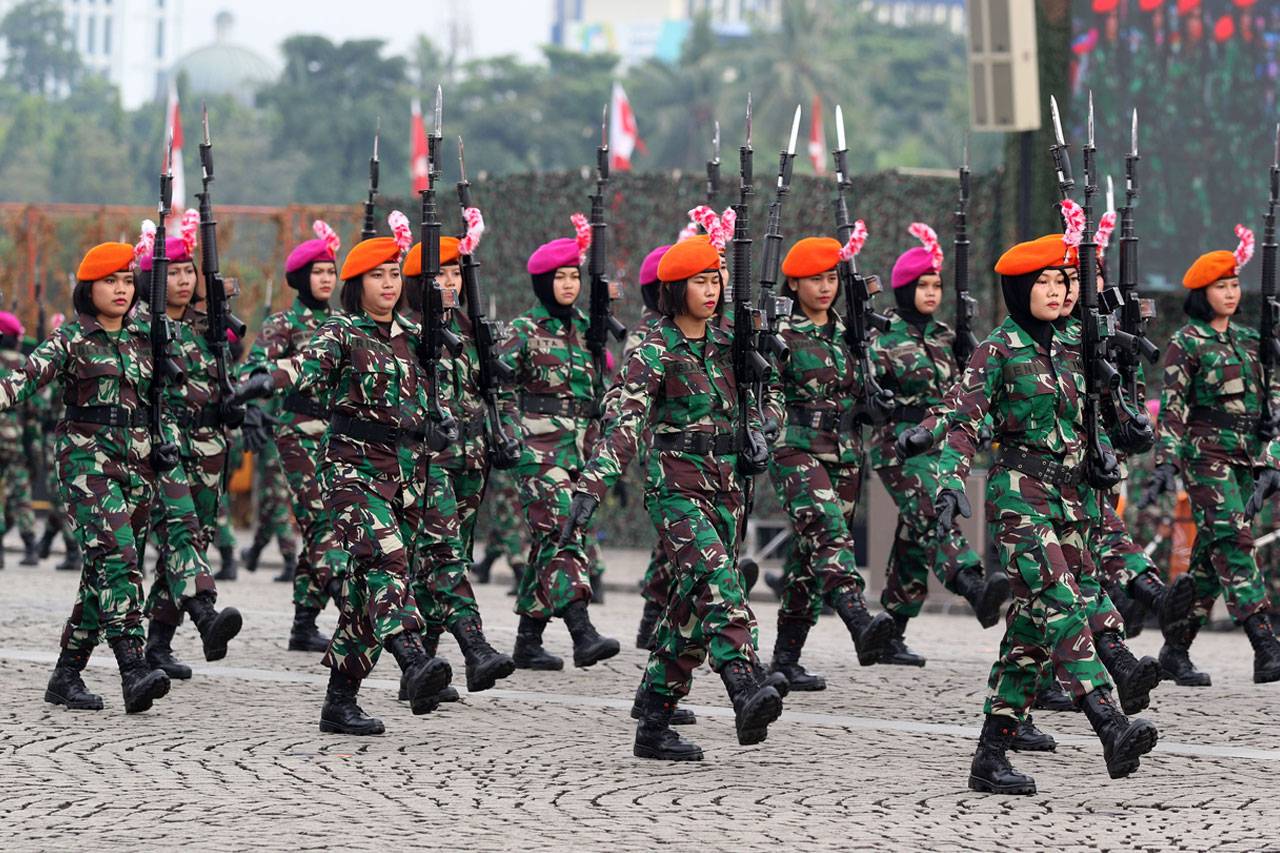 Presiden Jokowi Pimpin...