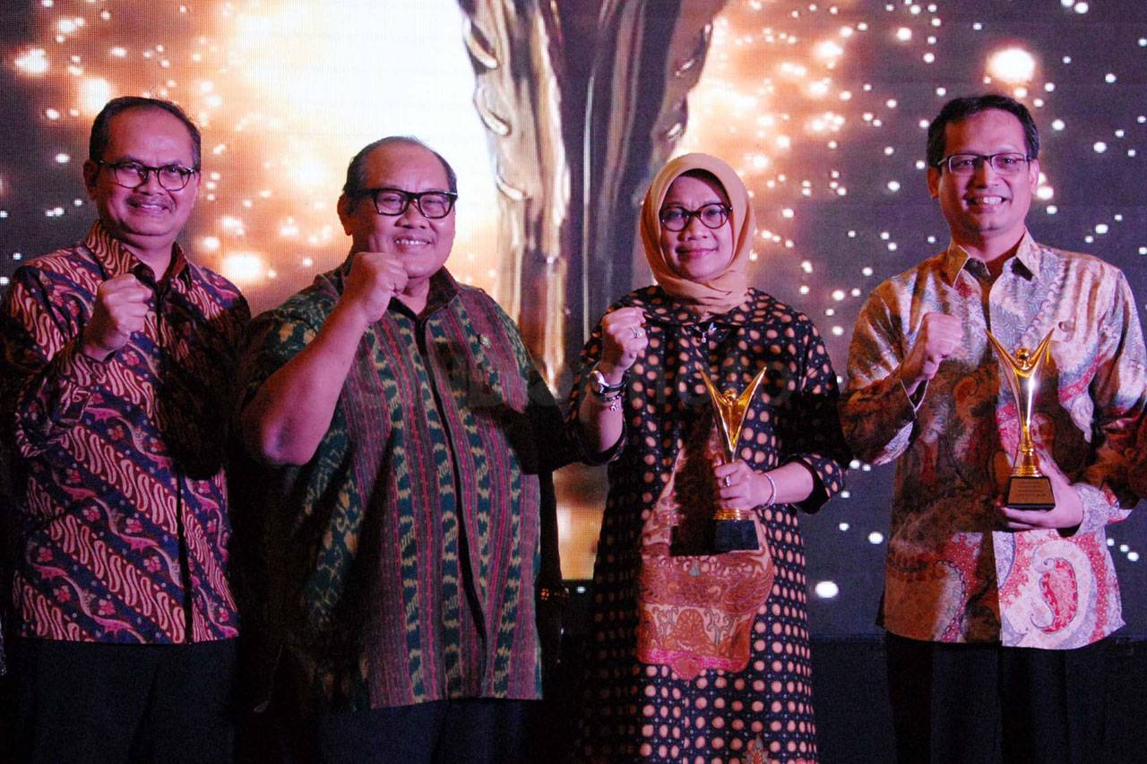 Direktur Umum dan SDM...