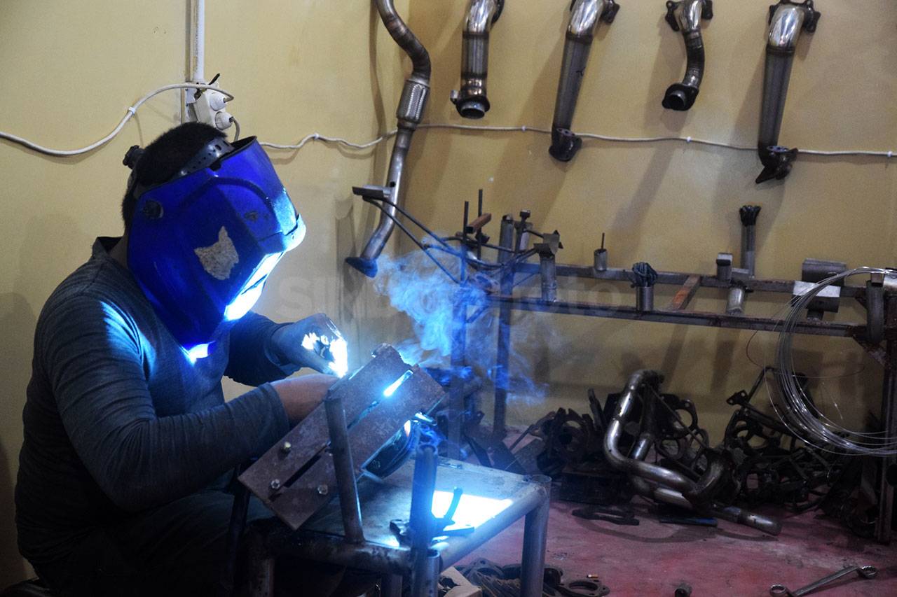 Industri Kecil Knalpot...