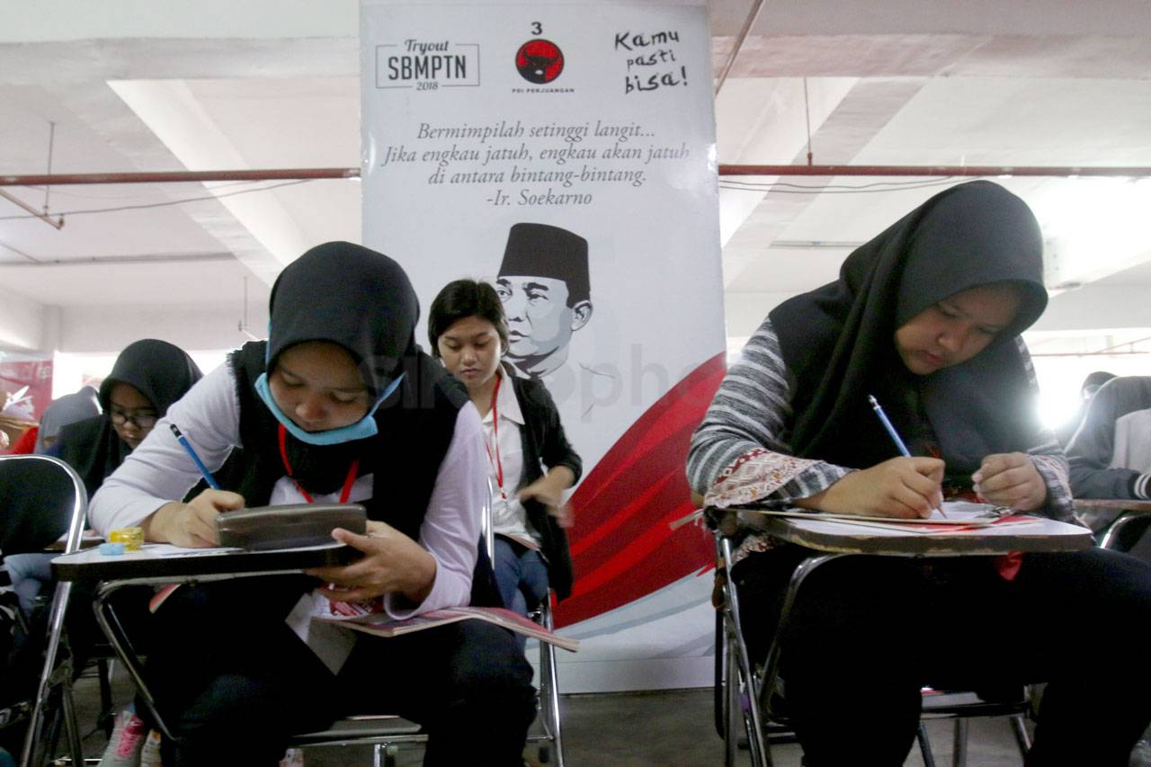 PDI Perjuangan Gelar...
