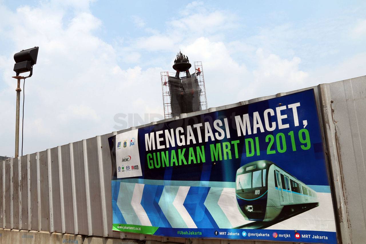 Perawatan Patung Pemuda...