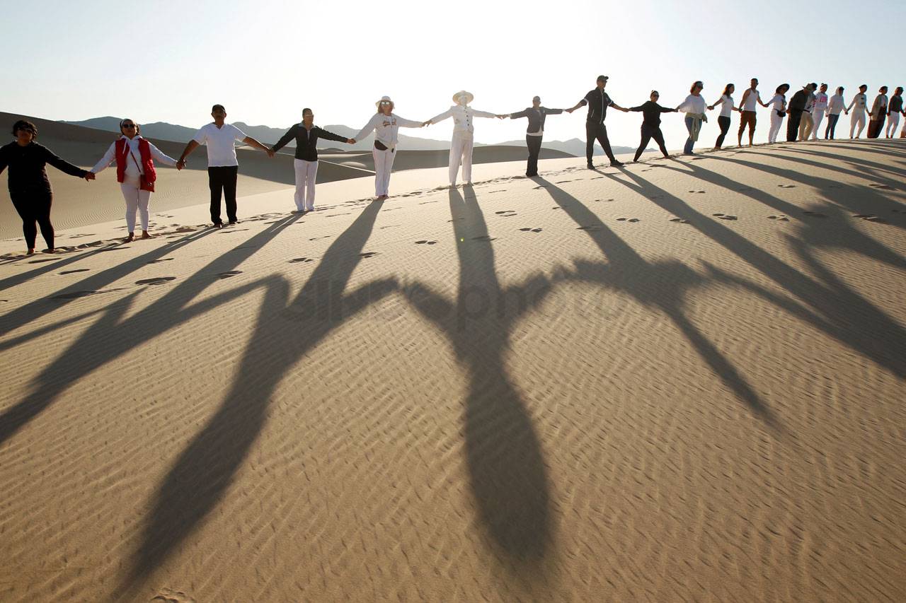Latihan Yoga di Gurun...