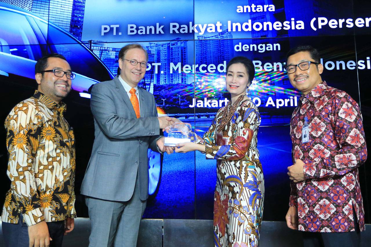 BRI dan Mercedes Jalin...