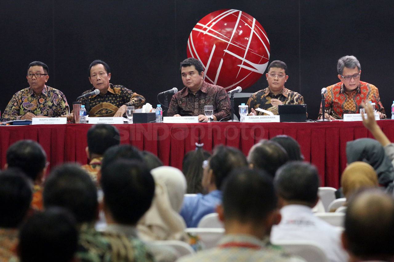 Semen Indonesia Bagikan...