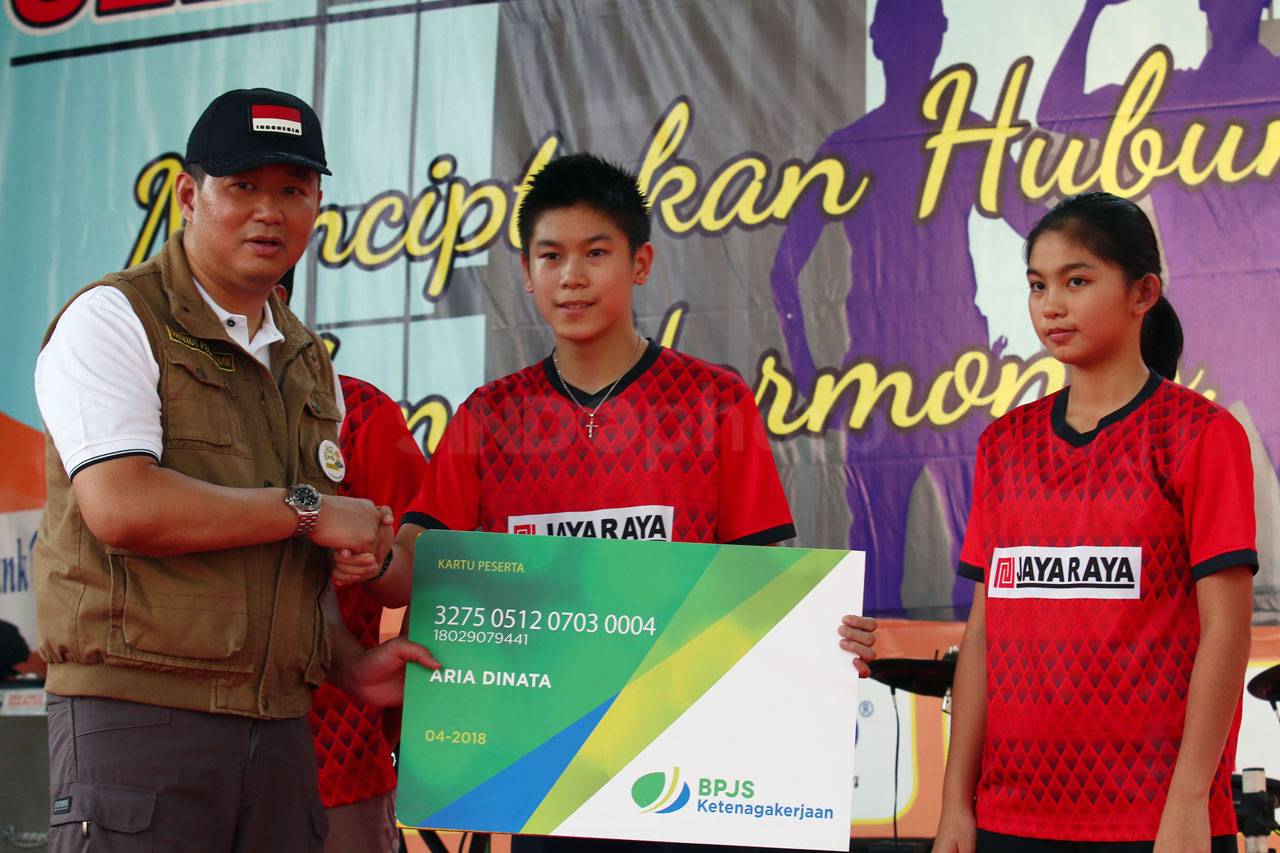 Peringati Hari Buruh,...