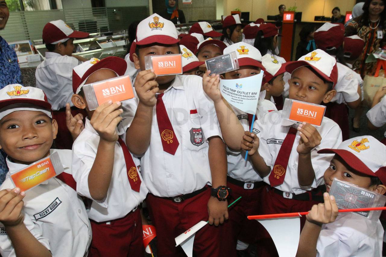 Puluhan Siswa Ikuti...