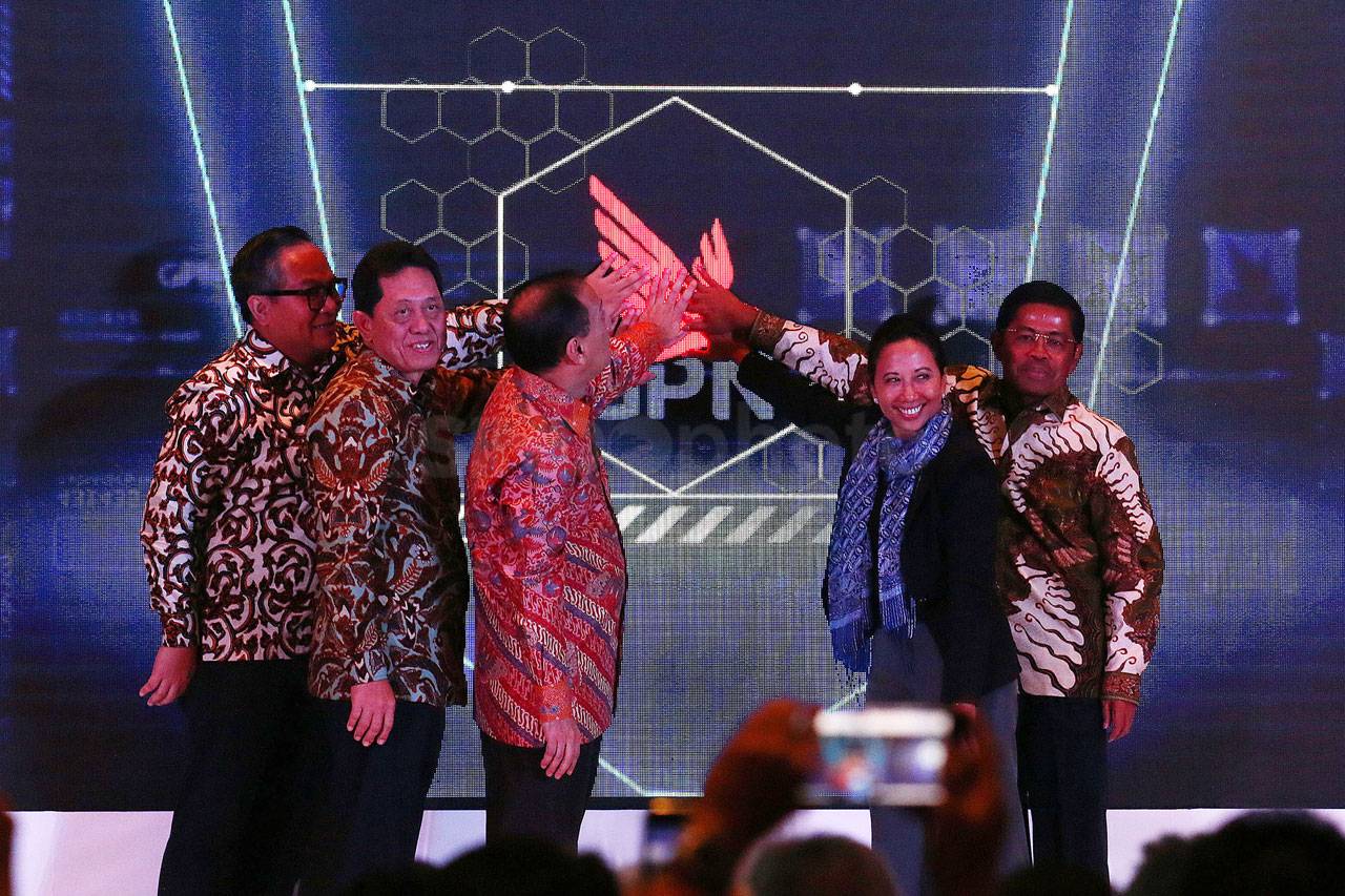 Peluncuran Bersama Kartu...