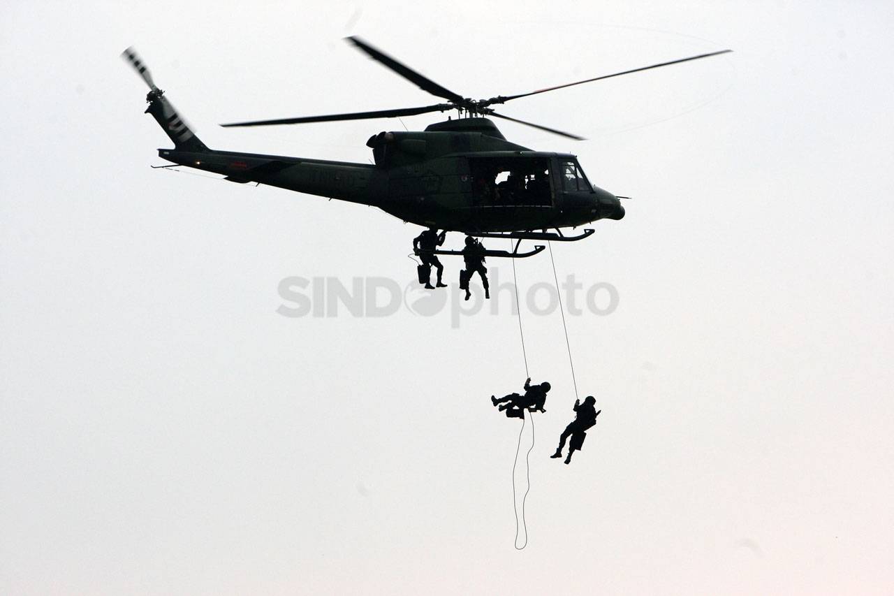 Kunjungi Mabes TNI,...