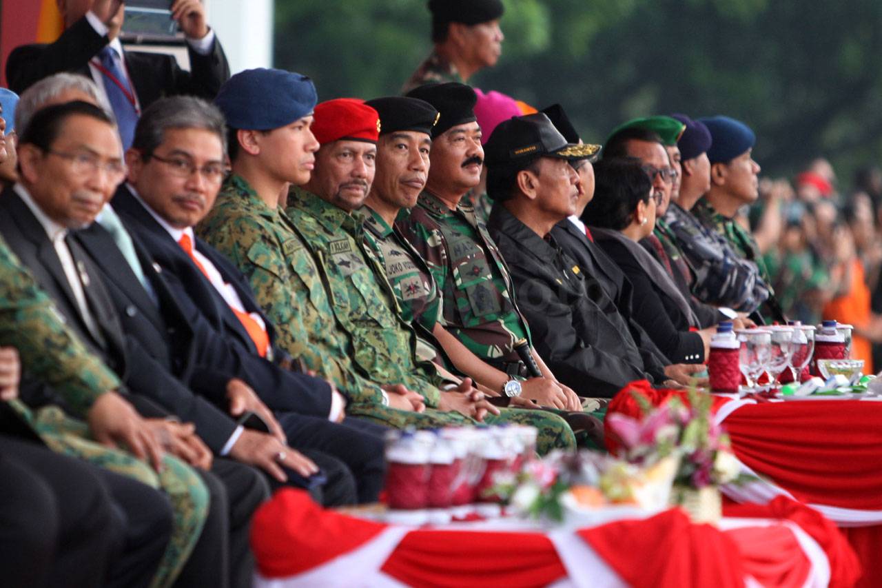 Kunjungi Mabes TNI,...