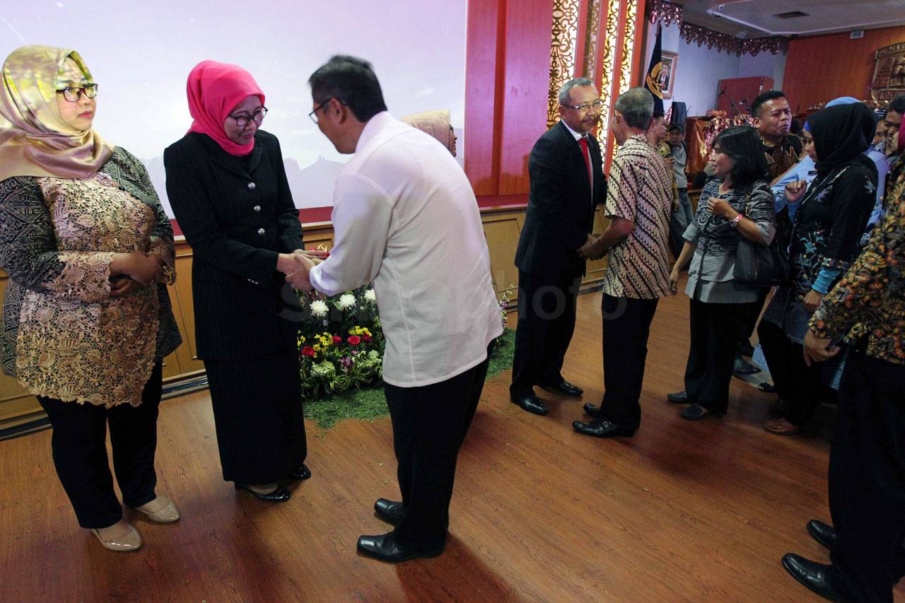 Sri Puguh Budi Utami...