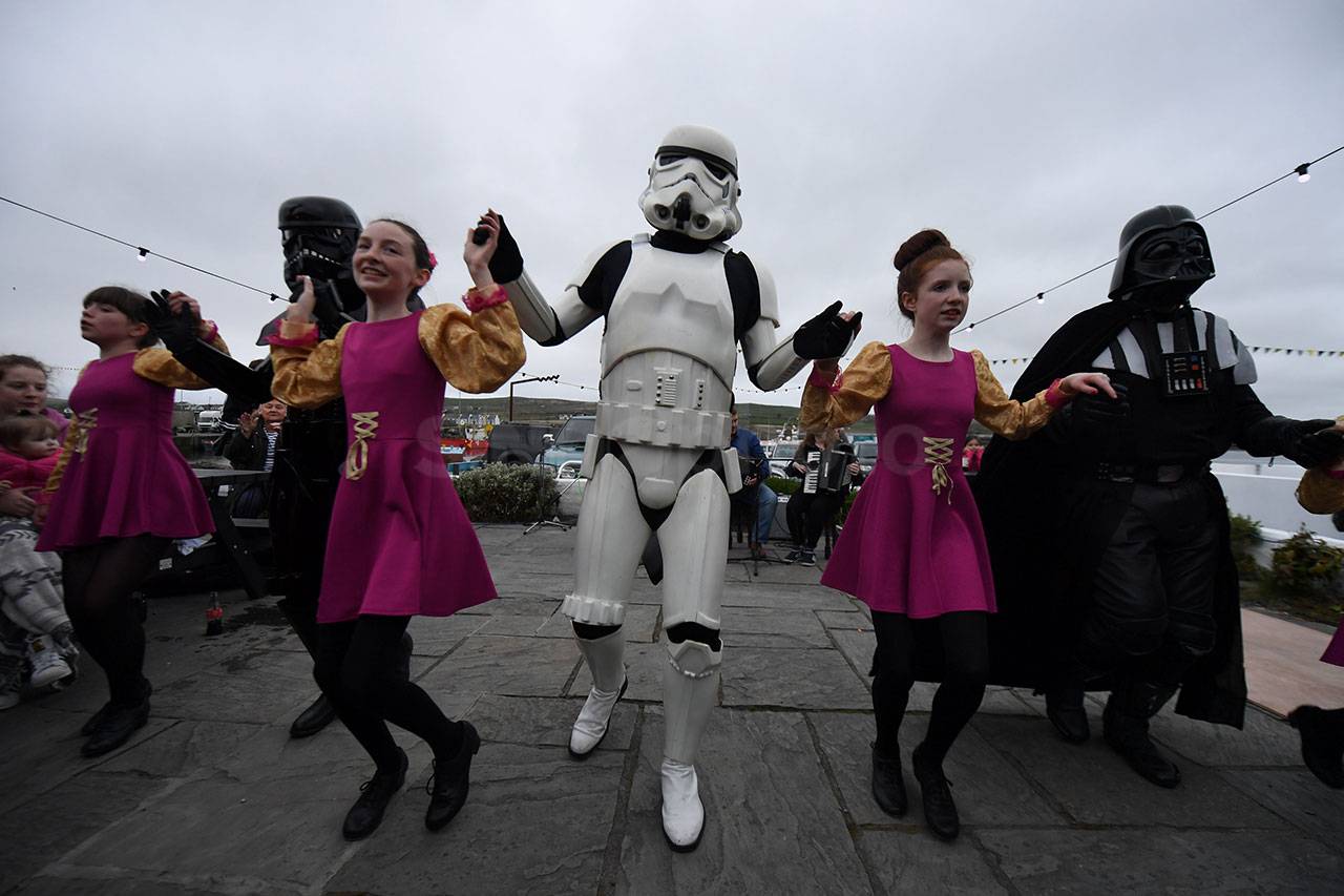 Fans Star Wars Sambangi...