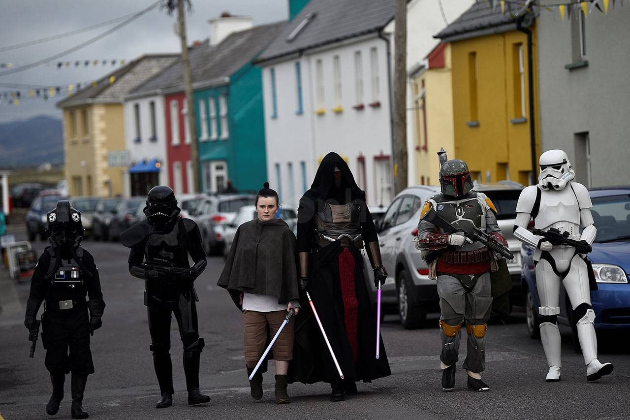 Fans Star Wars Sambangi...