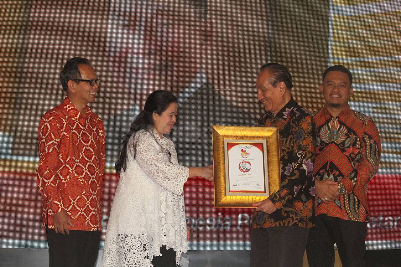Lippo Raih Penghargaan...