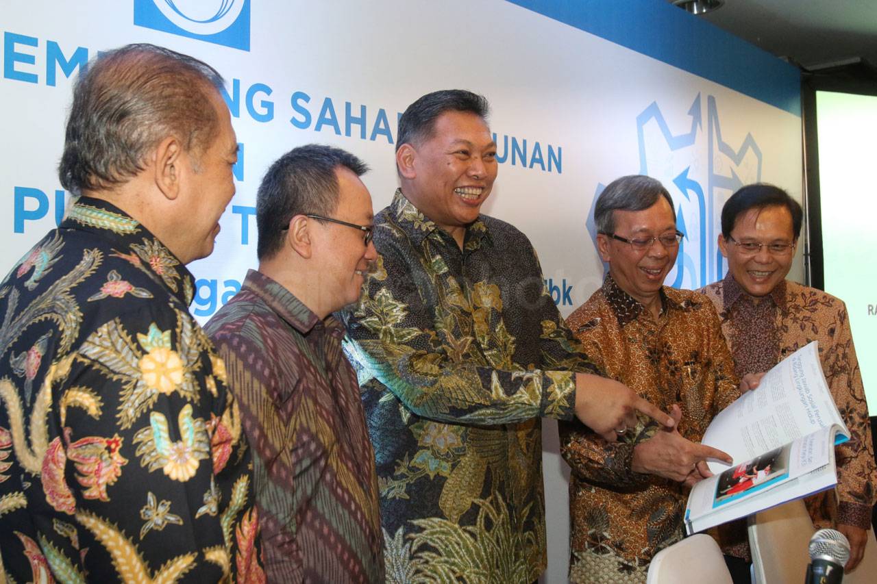 Bintraco Dharma Bagikan...