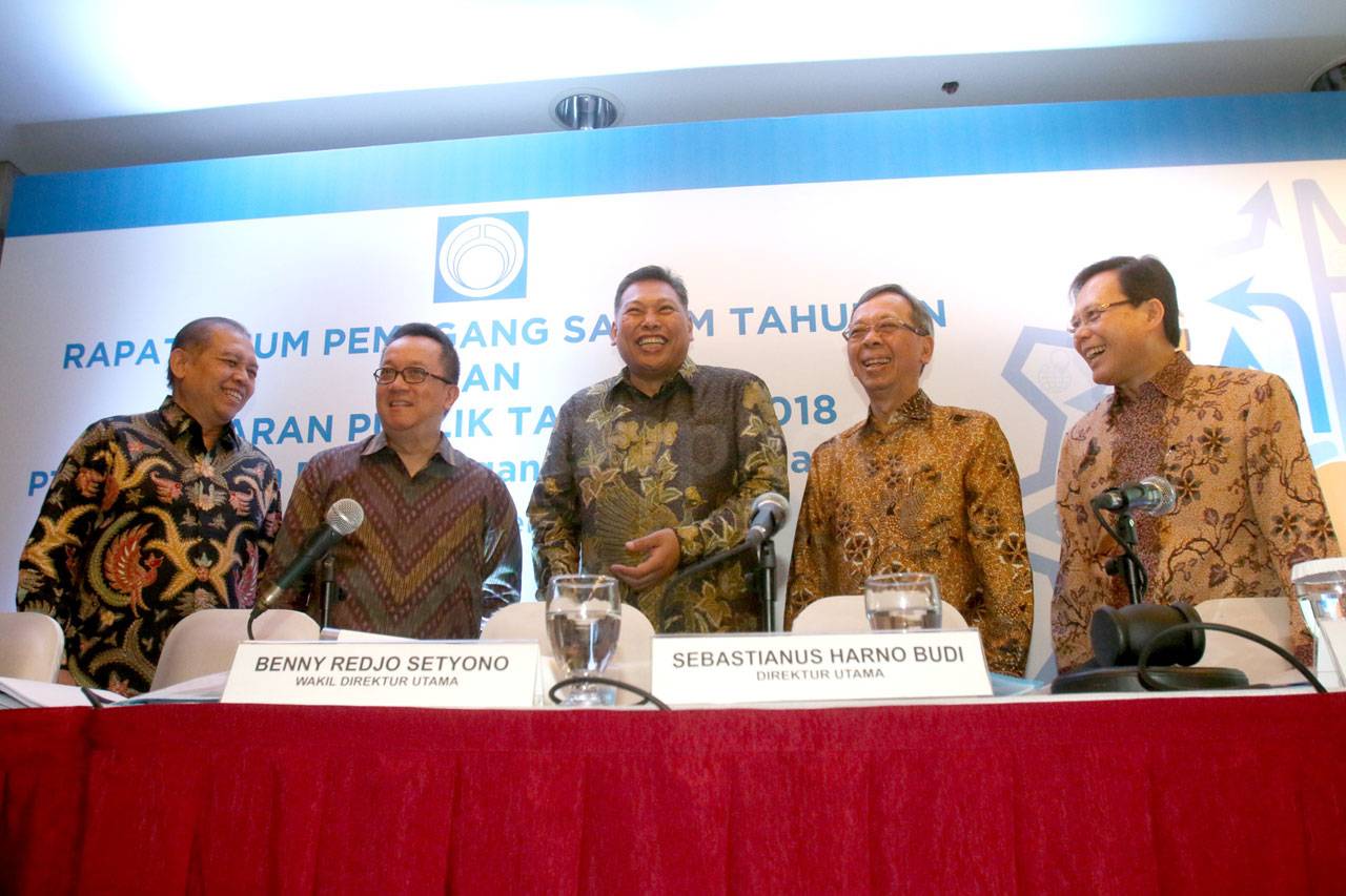Bintraco Dharma Bagikan...