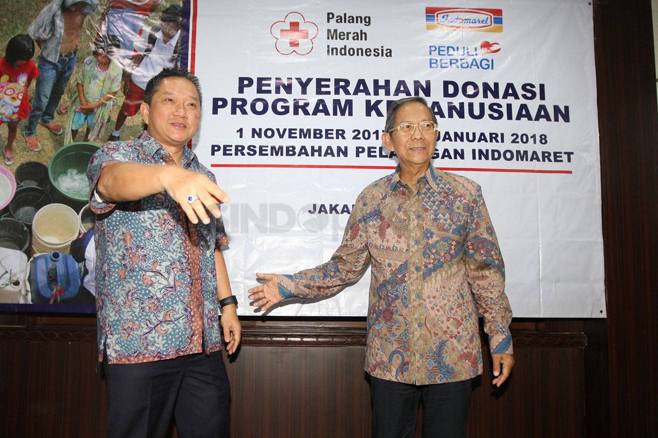 PMI Terima Donasi Pelanggan...