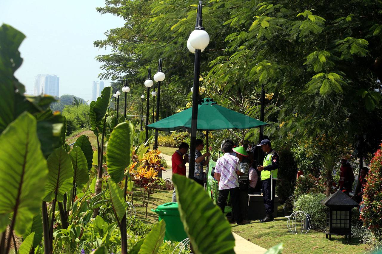 Sinar Mas Land Resmikan...