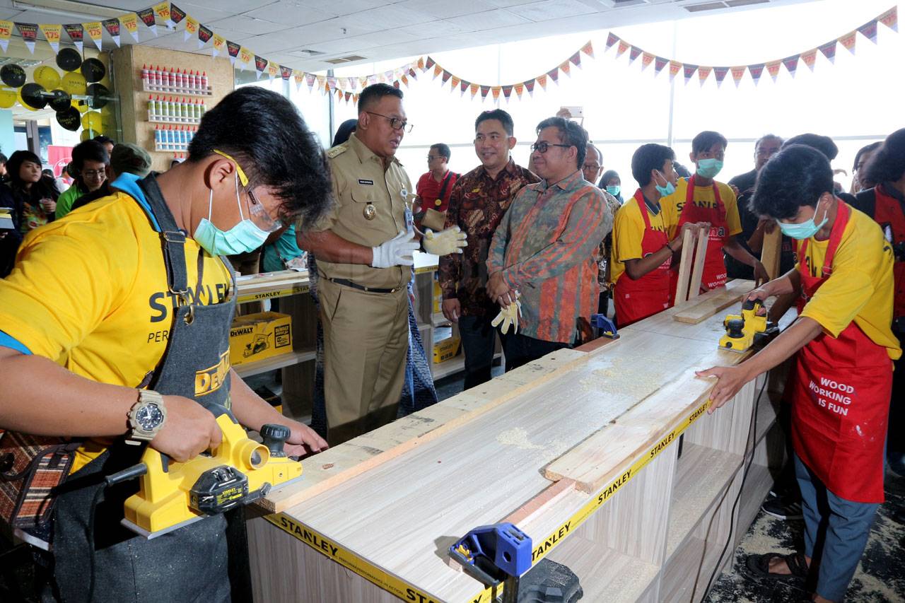 Wakil Wali Kota Depok...