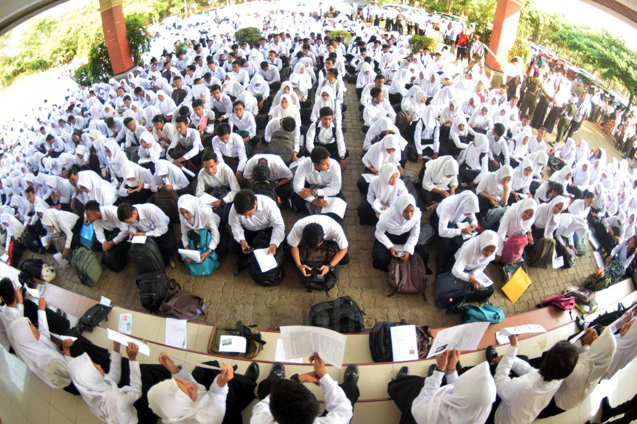 Verifikasi Mahasiswa...