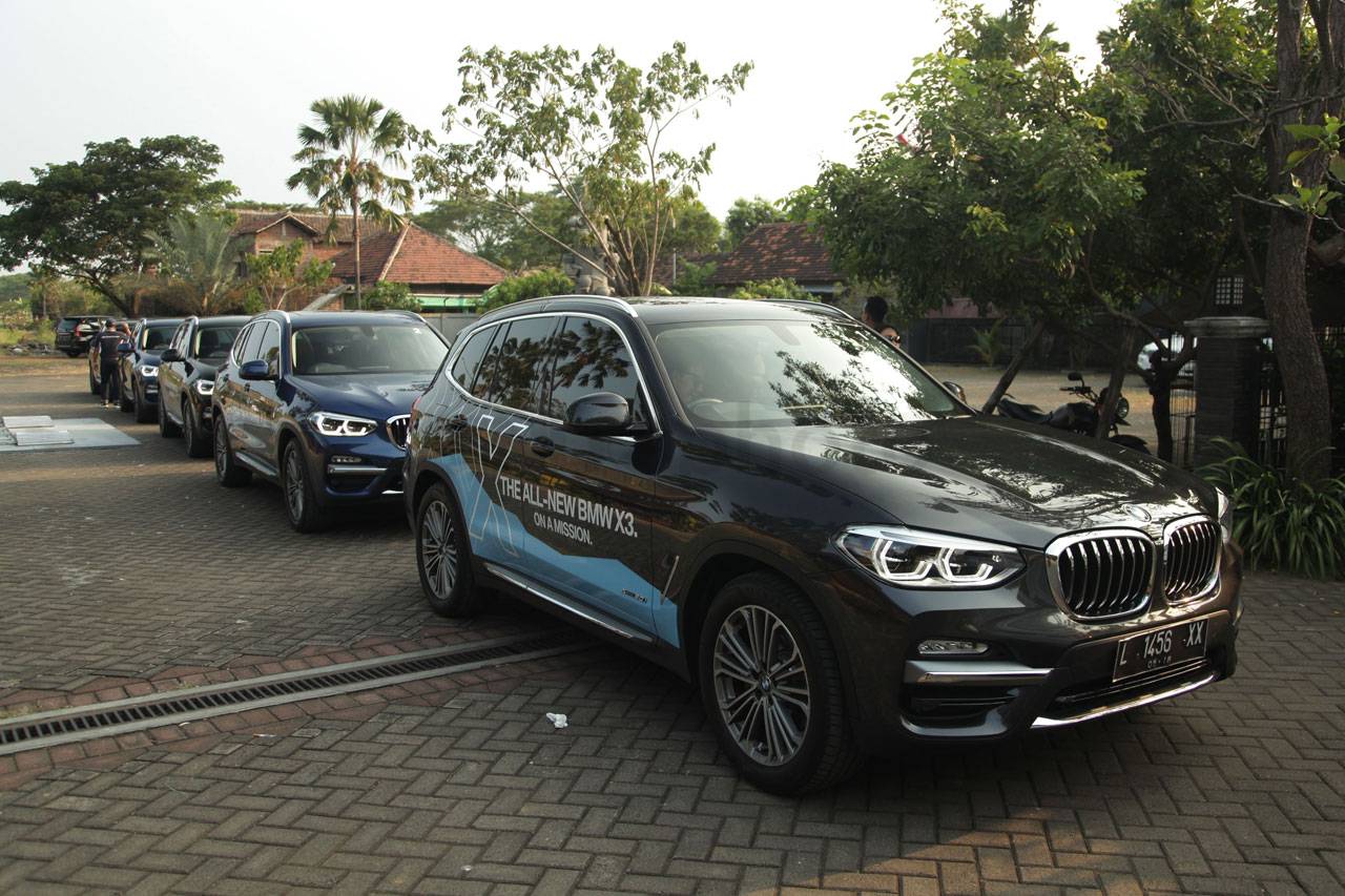 All New BMW X3 Menari...