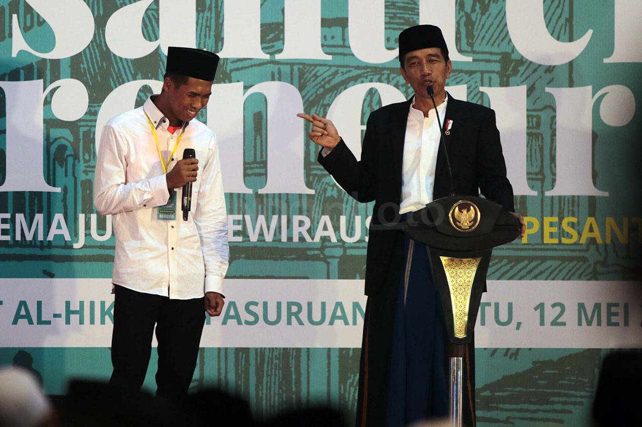 Presiden Semangati Santri...