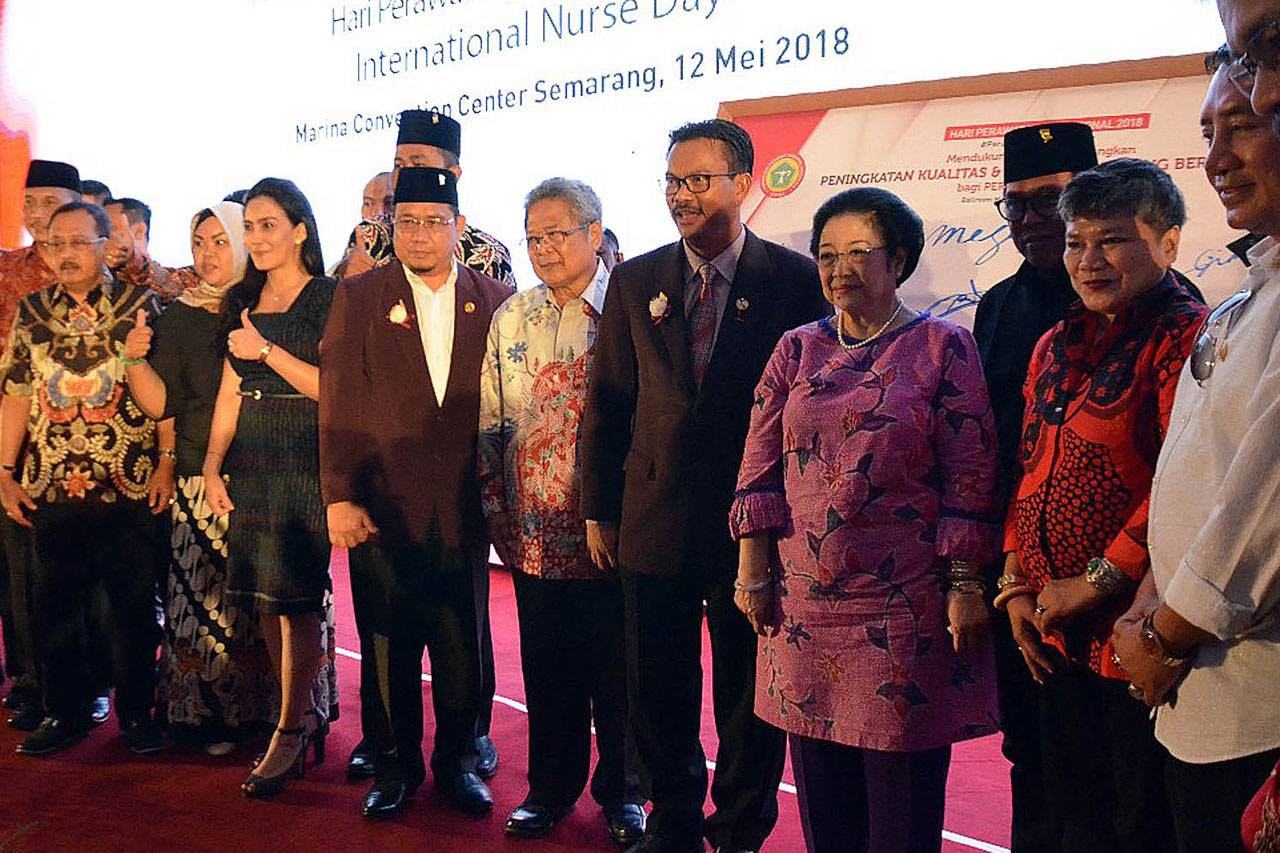 Megawati Hadiri Hari...