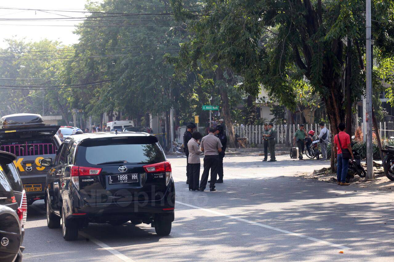 Polisi Amankan Lokasi...